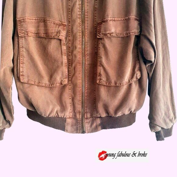 Young Fabulous & Broke NEW Streetwear Khaki Flap Pocket Baseball Jacket S - Picture 3 of 11
